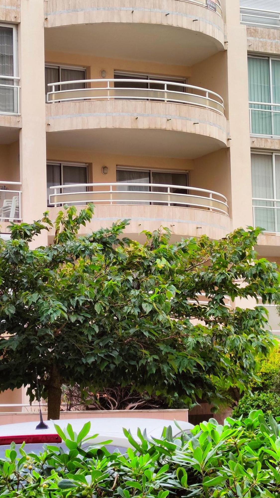 Appartement 2 Pieces Avec Une Grande Terrasse, 3 Etoiles, Wifi, Box Pour Vehicule Et Velos Les Sables-d'Olonne Ngoại thất bức ảnh